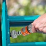 Gardena 8009 Avvolgitubo da Parete con Tubo ed Accessori da Metri 20